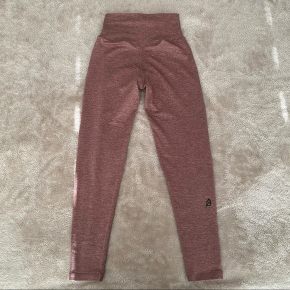 SOLD! PTULA - 23” Coral Sands Bare Leggings - XS - Picture 3 of 5